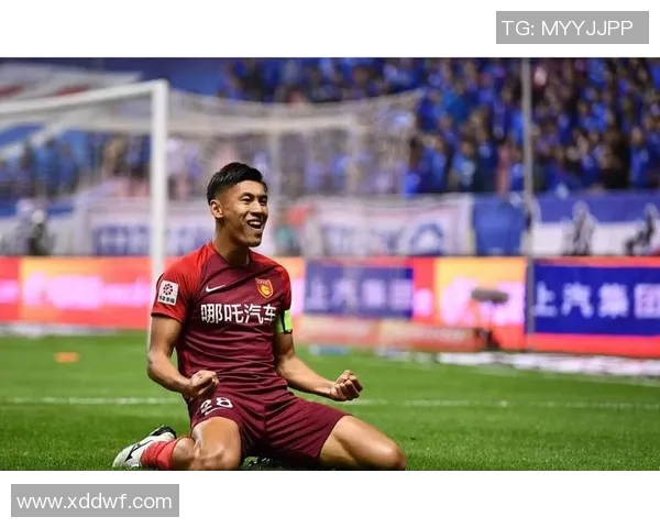 某队选手在排位赛中辱骂他人遭官方重罚并被罚款处理 某队选手在排位赛中辱骂他人遭官方重罚并被罚款处理