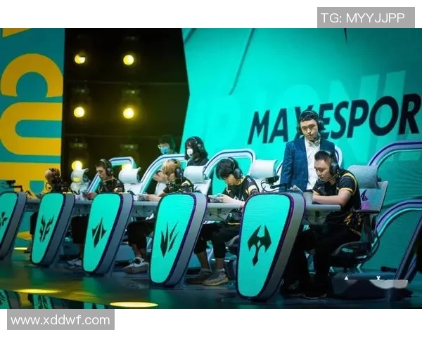 英雄联盟电竞十年历程回顾:从地方赛事到全球顶级盛典的辉煌之路 英雄联盟电竞十年历程回顾:从地方赛事到全球顶级盛典的辉煌之路